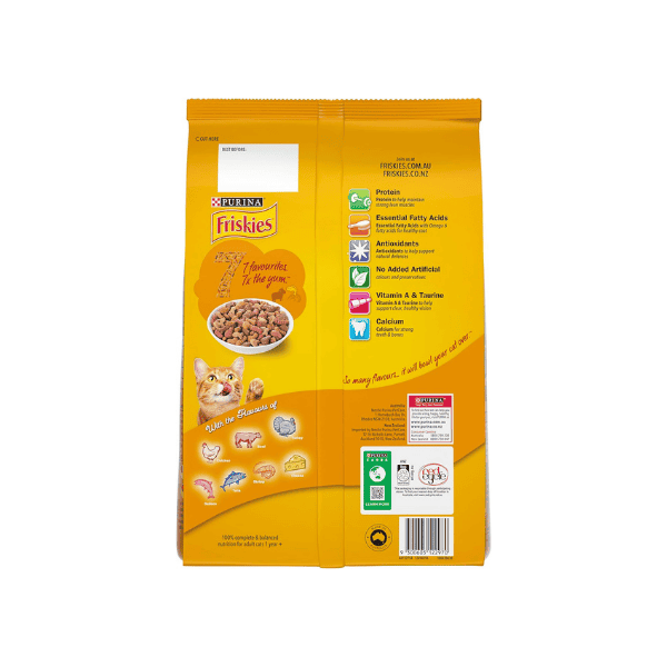 FRISKIES Adult Dry Cat Food 7 2.5kg of Complete and Balanced Nutrition