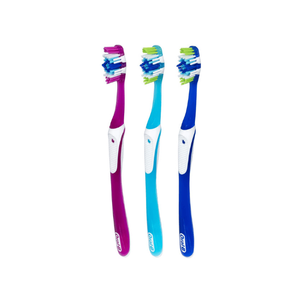 Oral-B Complete Medium Toothbrushes 5 Way Clean 3 Pack