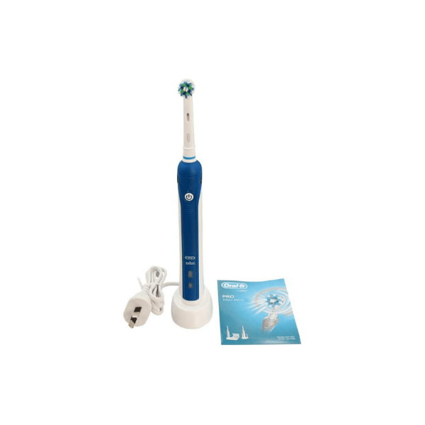 Oral-B Pro 2000 Electric Toothbrush in Dark Blue