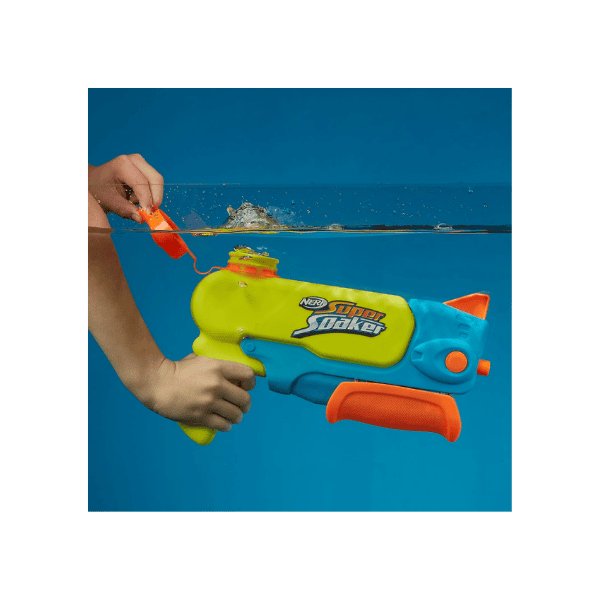 Nerf Super Soaker Wave Spray Blaster Wavy Stream for Ultimate Outdoor Fun!