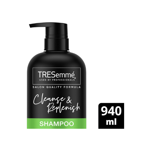 TRESemmé Cleanse and Replenish Shampoo 940 mL Your Solution for Oily Hair